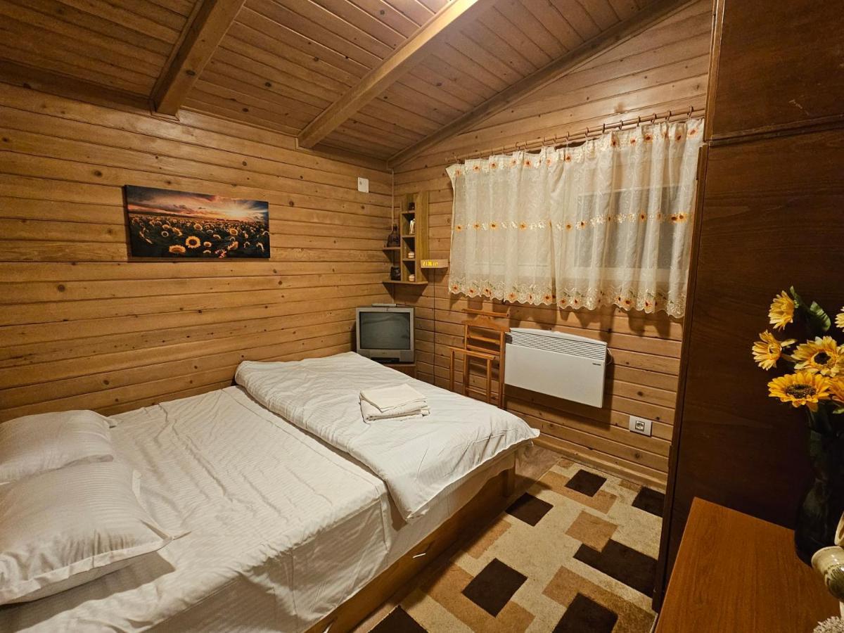 Villa White House, Vidraru *
